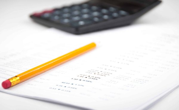 Comment analyser l'efficacité des balises méta pour une boutique en ligne de pièces détachées automobiles?